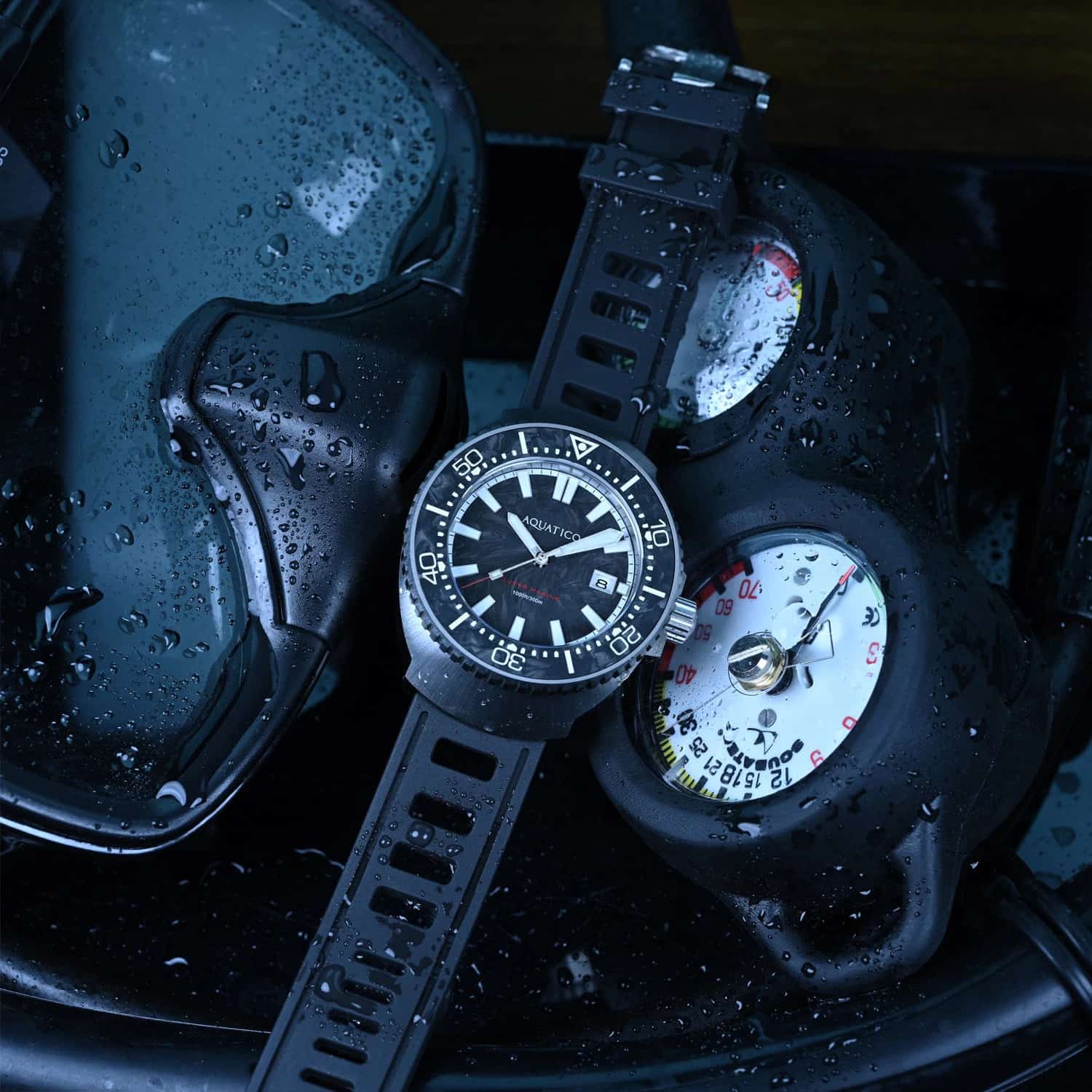 Aquatico Super Marine Titanium Forged Carbon Dial and Bezel Inlay