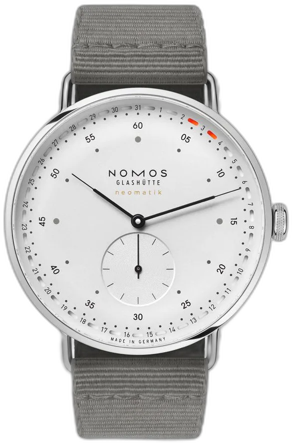 NOMOS Glashütte Metro neomatik 41 Update — alternative to Christopher Ward The Twelve 40 (Ti)