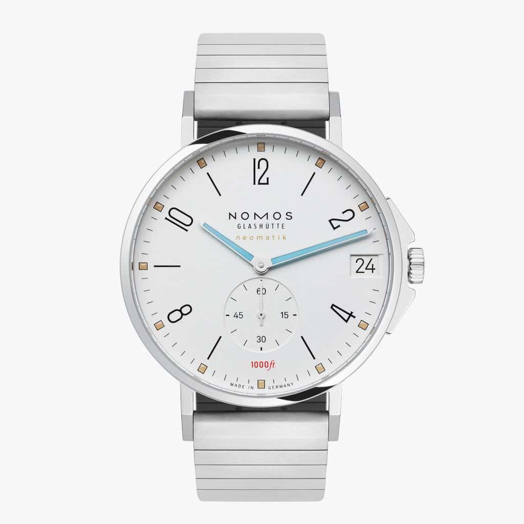 NOMOS Glashütte Tangente Sport neomatik 42 date marine black