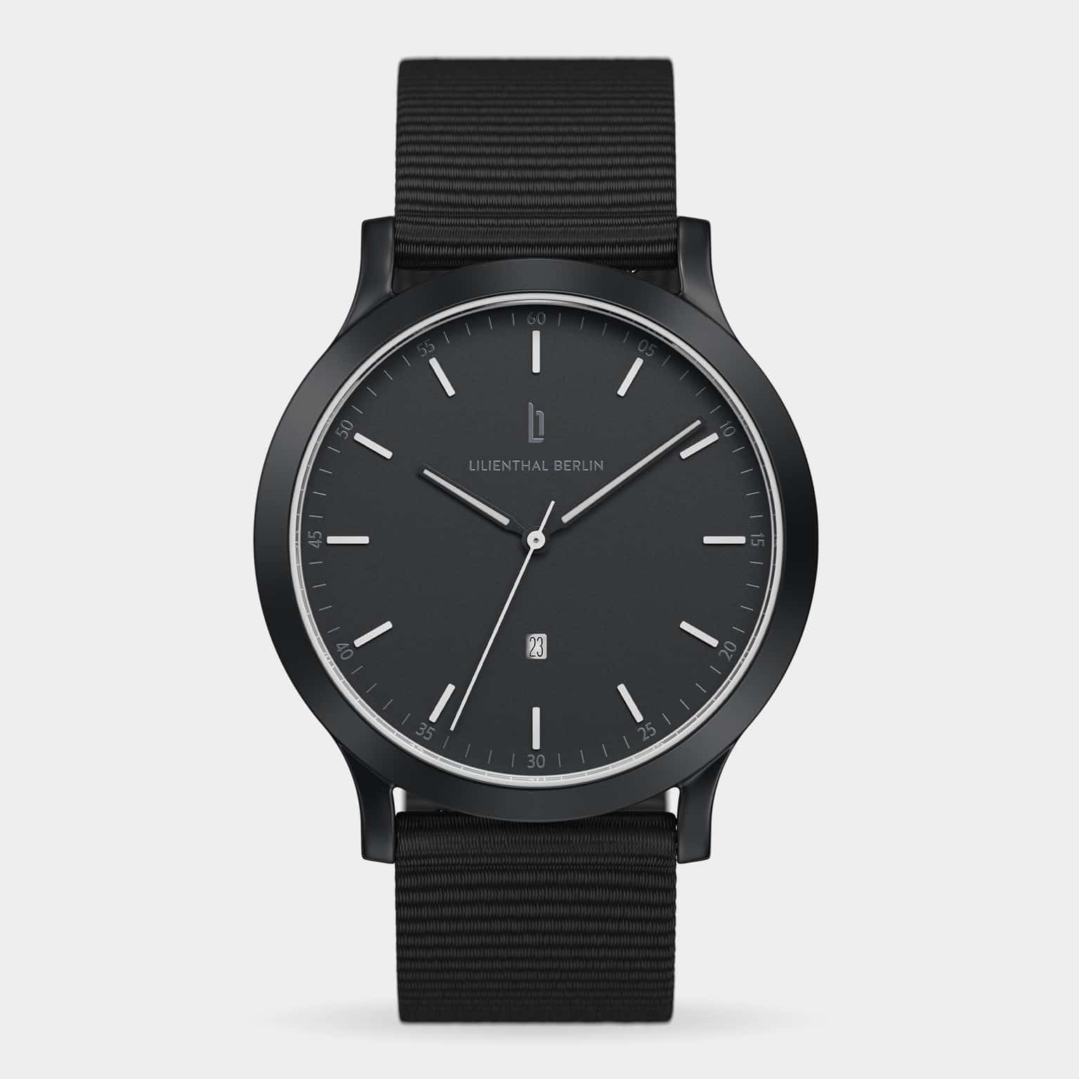 Lilienthal Berlin Huxley – Black White