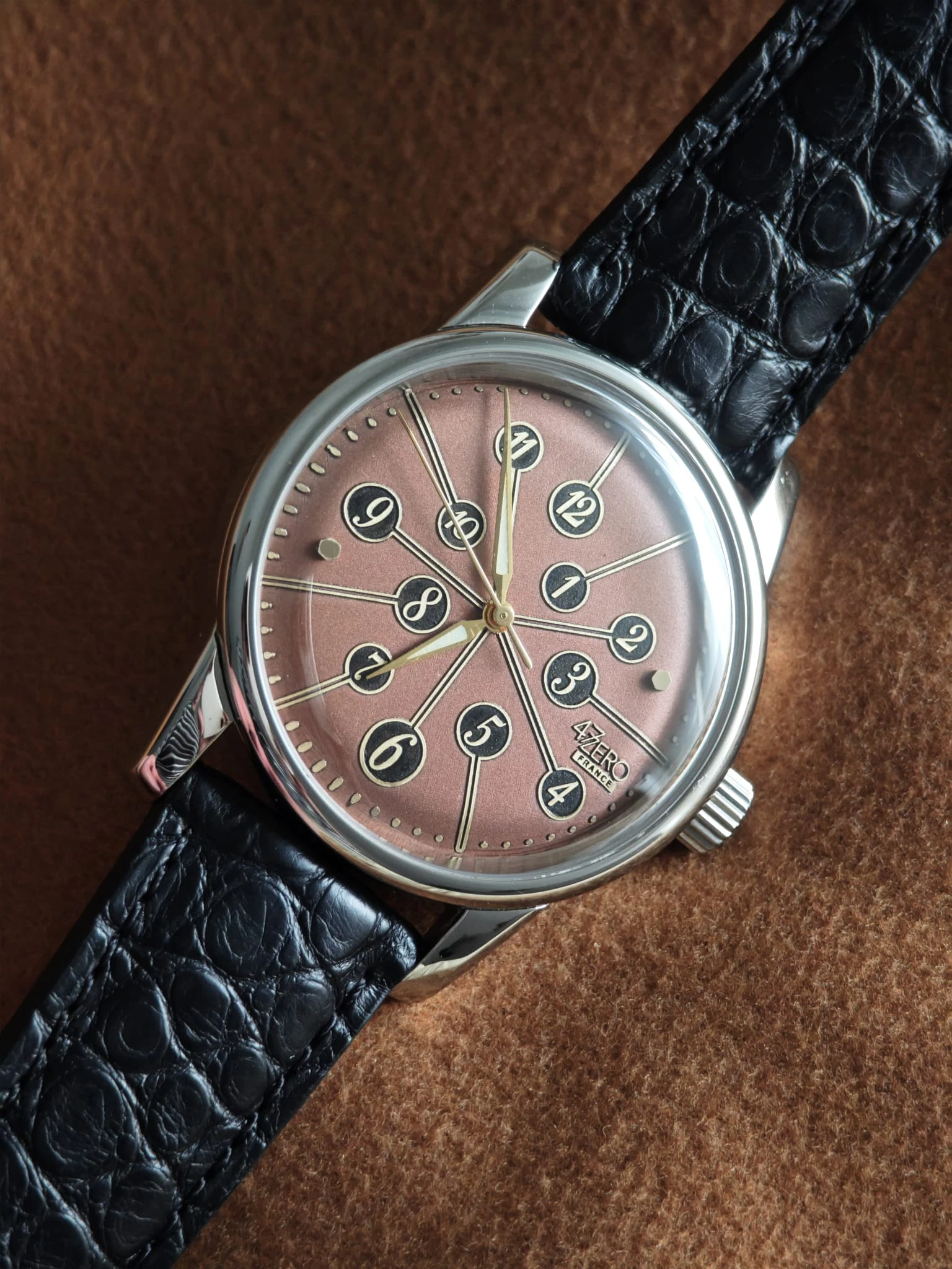 47ZERO Odd-Hours, Double-Dome, Salmon rose/black, Vintage-Vibe, 38mm