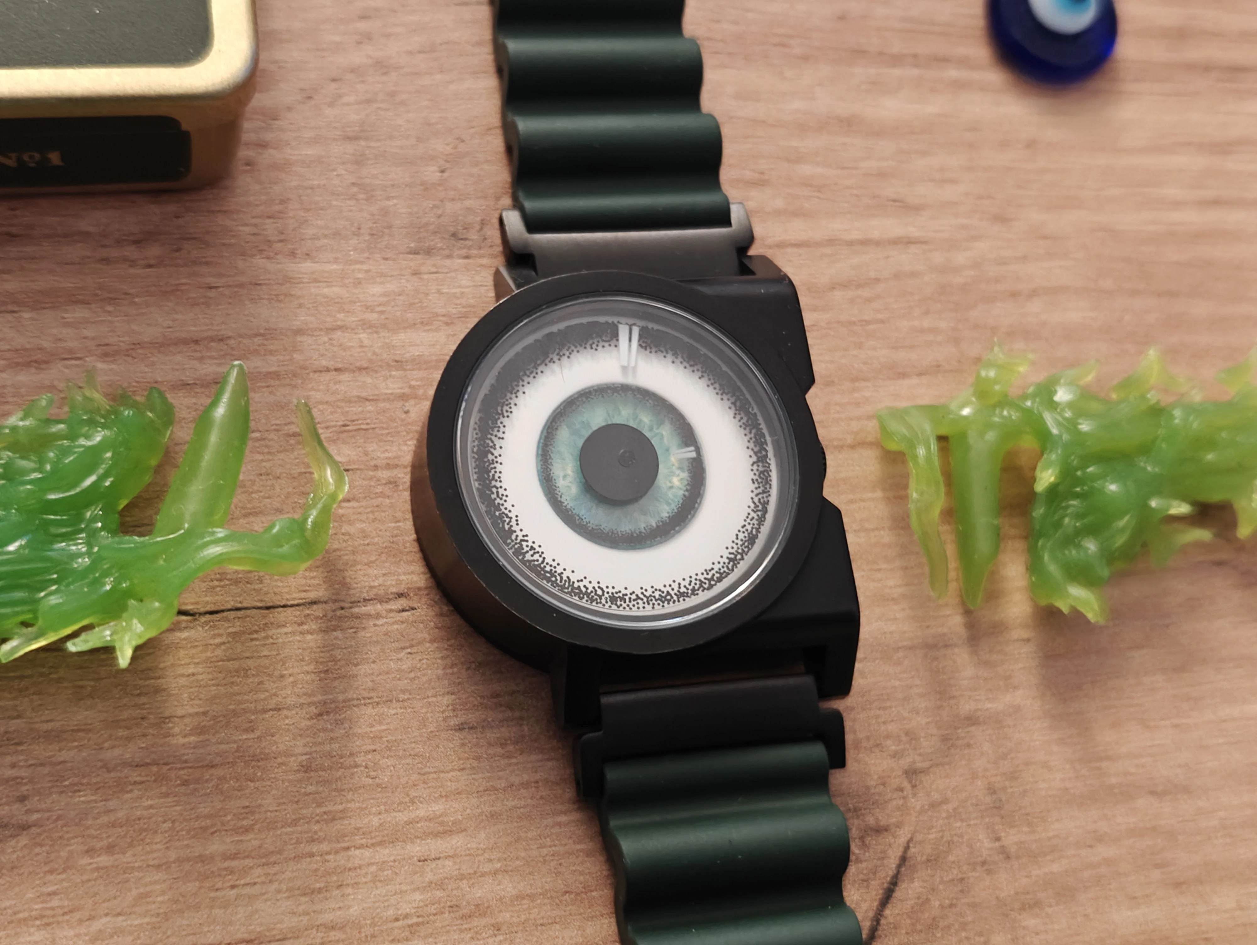 AndoAndoAndo A-1 Custom: Green Eye Automatic
