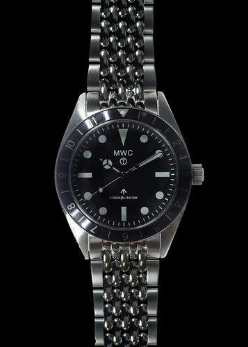 Cooper Watches MWC Classic 1960s Pattern Divers Watch with Luminova Luminous Paint and a Hybrid