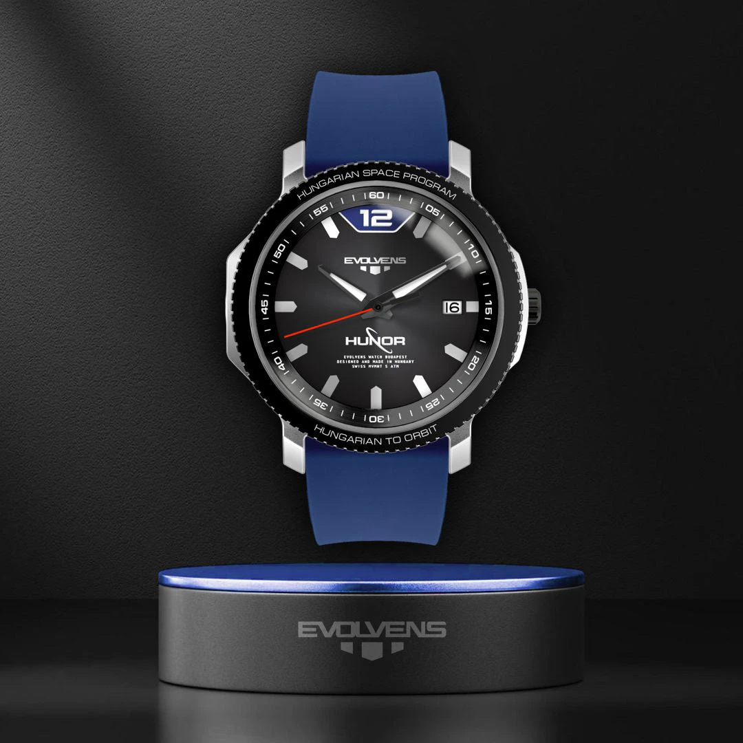 Evolvens x HUNOR Official Astronaut 40 mm